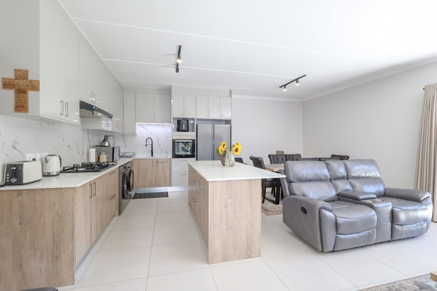 3 Bedroom Property for Sale in Sandown Western Cape